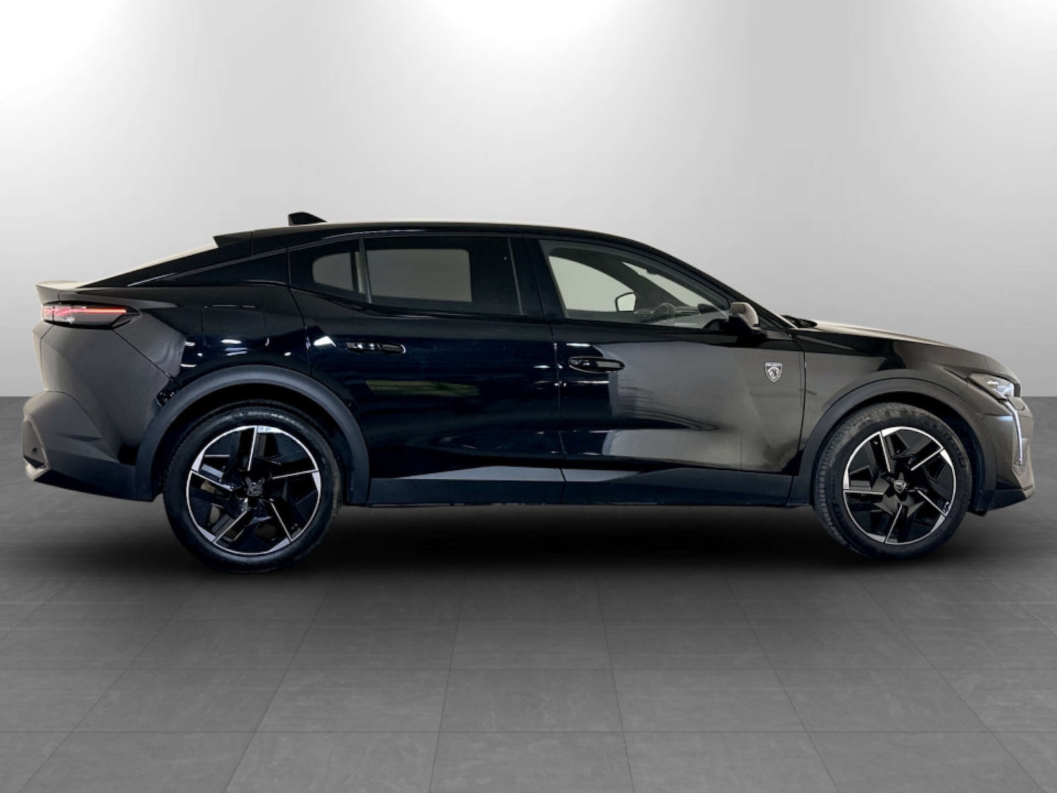 Used Peugeot 408 2024 for sale - 77745452: Photo 11