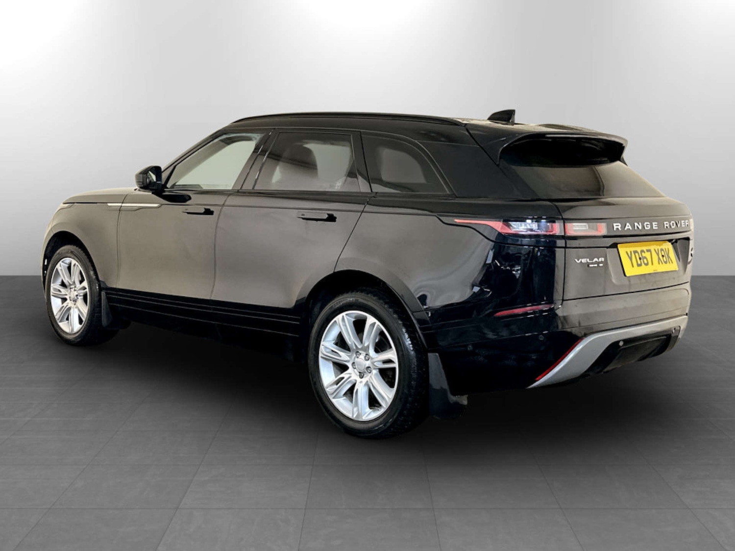 Used Land Rover Range Rover Velar 2017 for sale - 77469931: Photo 8