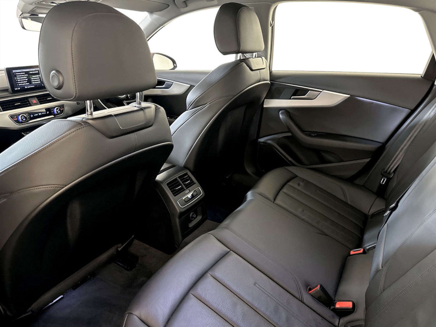 Used Audi A4 2019 for sale - 77880506: Photo 14