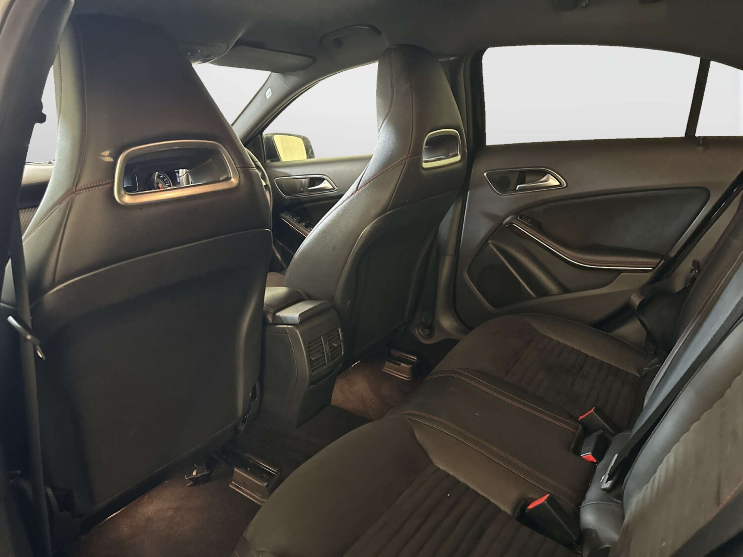 Used Mercedes-Benz A-Class 2017 for sale - 77920814: Photo 14