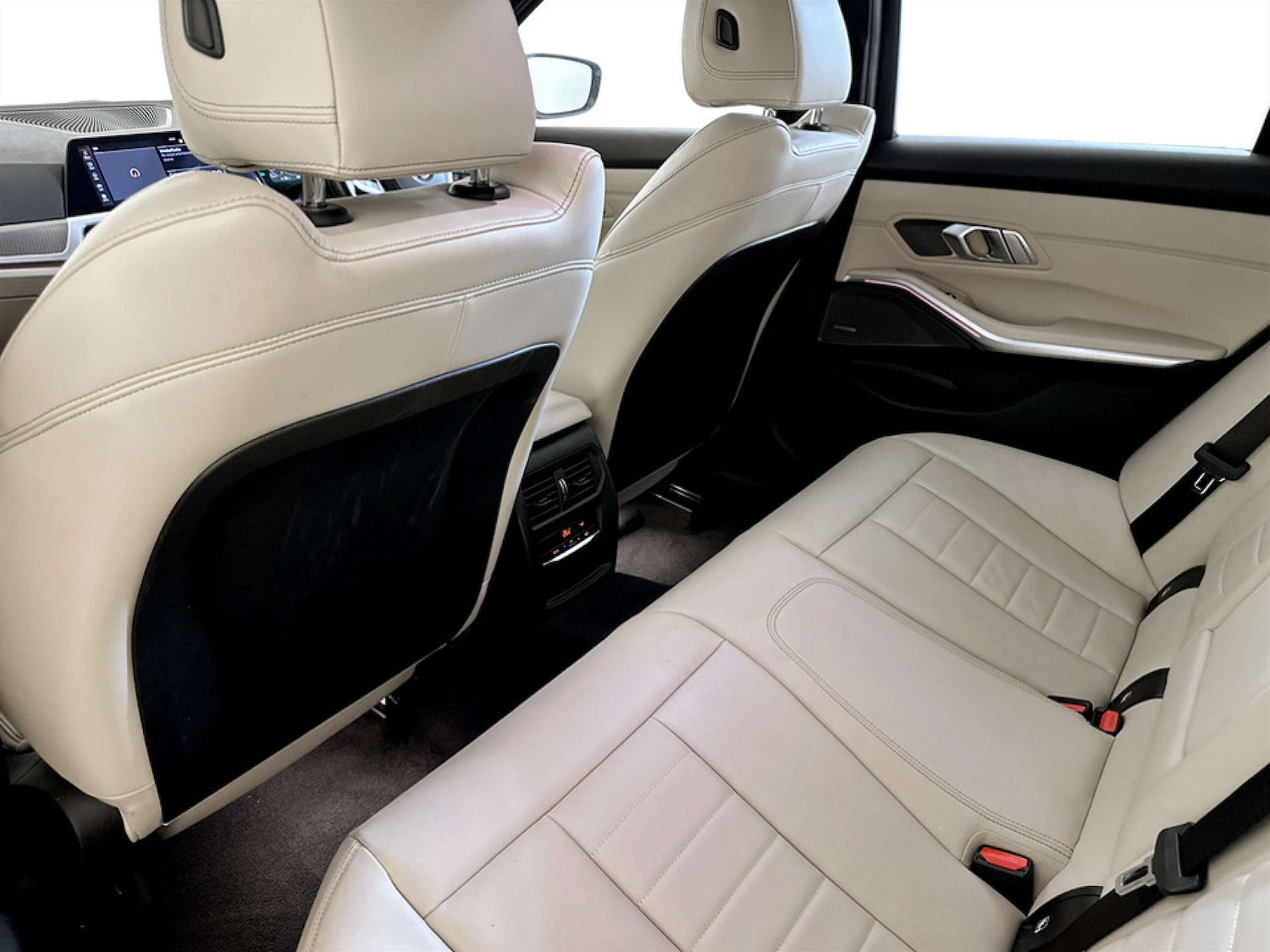 Used BMW 3 Series 2019 for sale - 77185975: Photo 14