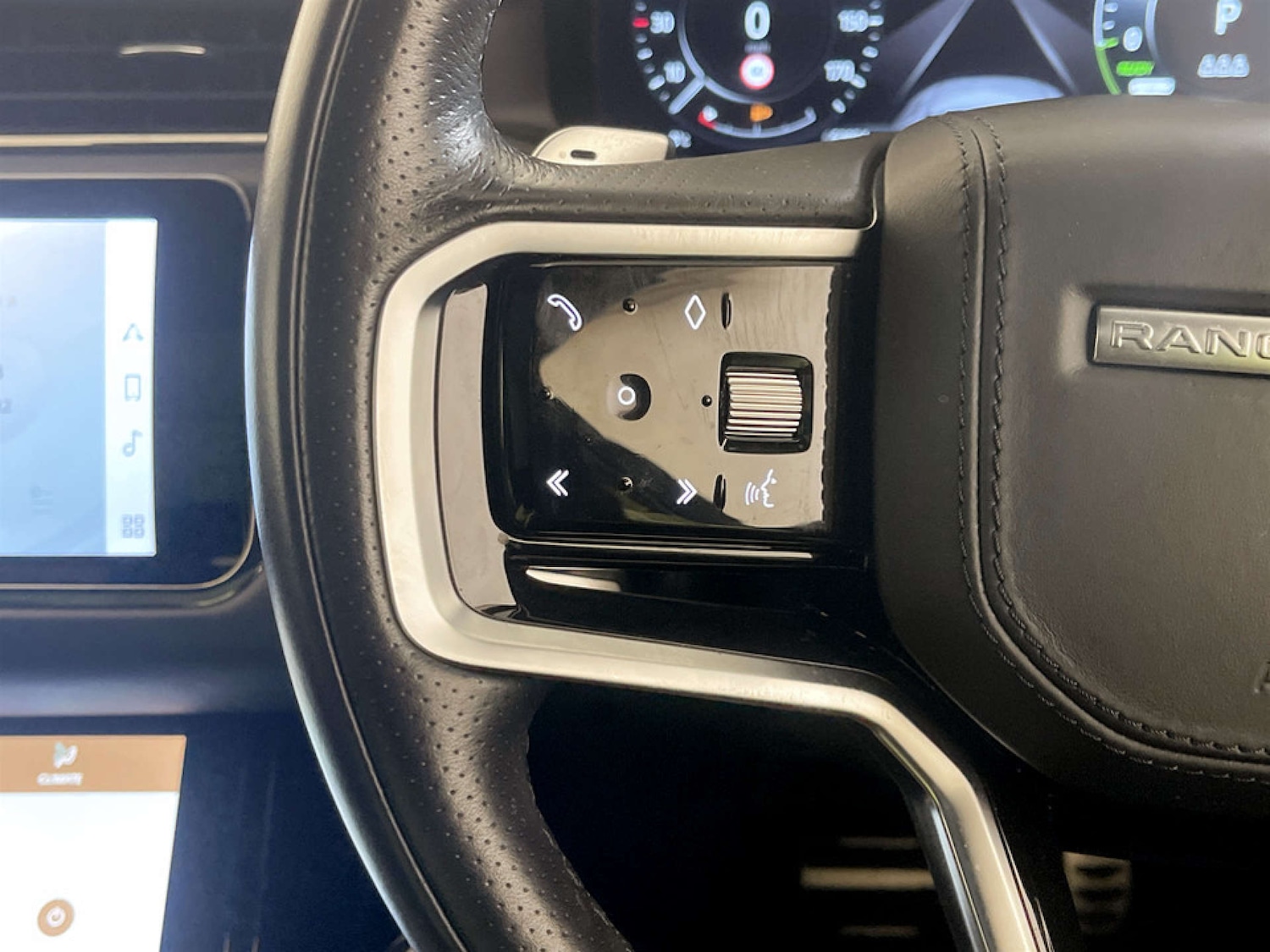 Used Land Rover Range Rover Evoque 2021 for sale - 77270761: Photo 17