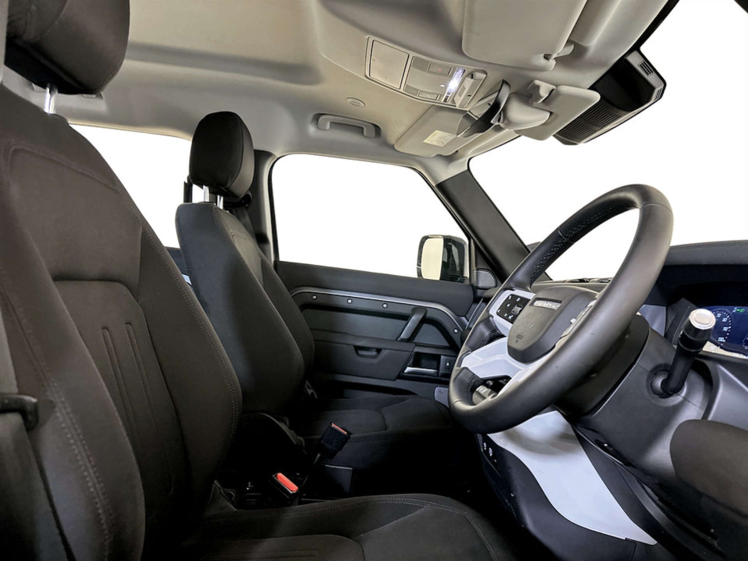 Used Land Rover Defender 110 2021 for sale - 77185920: Photo 13