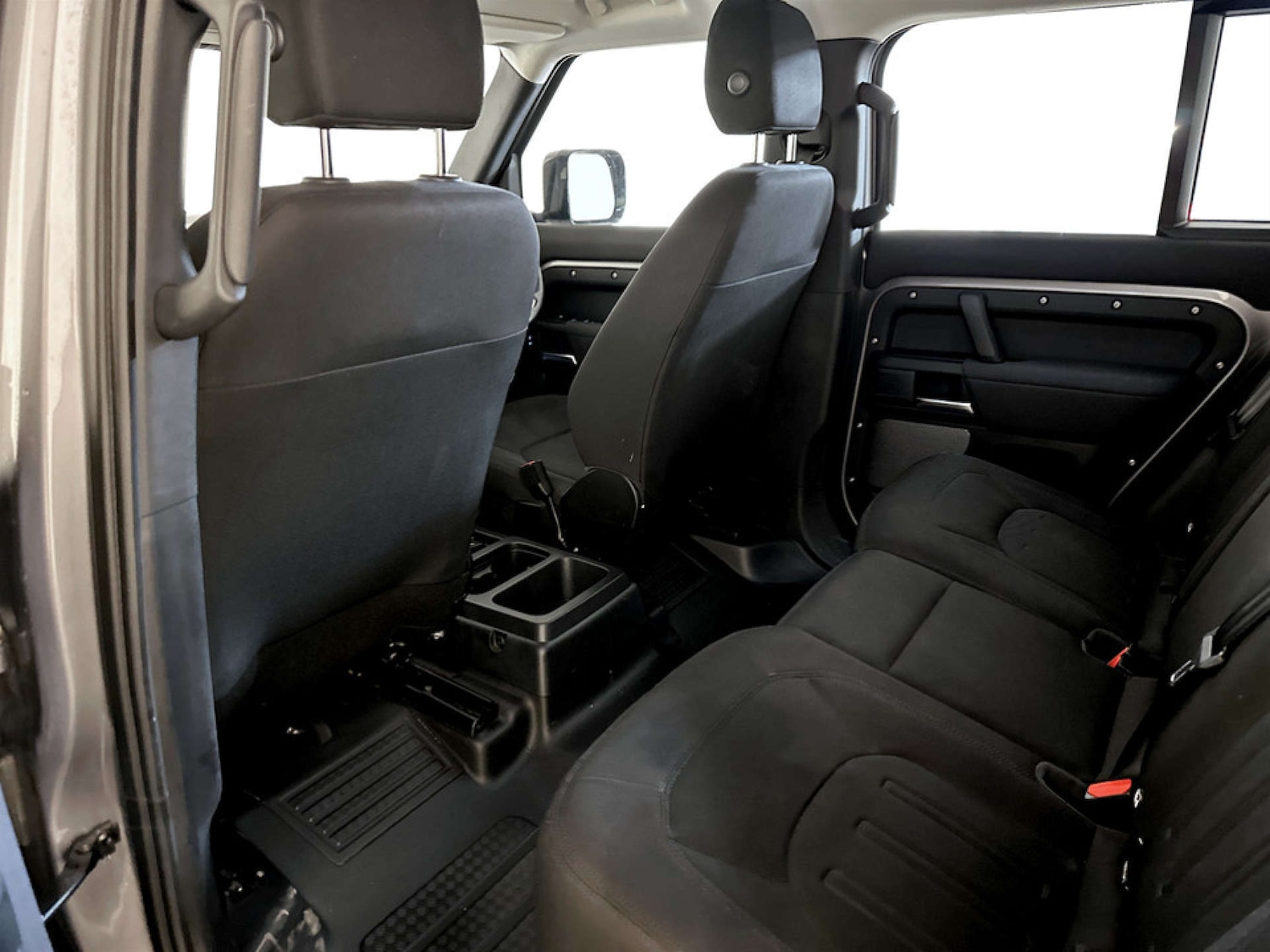 Used Land Rover Defender 110 2021 for sale - 77185920: Photo 14