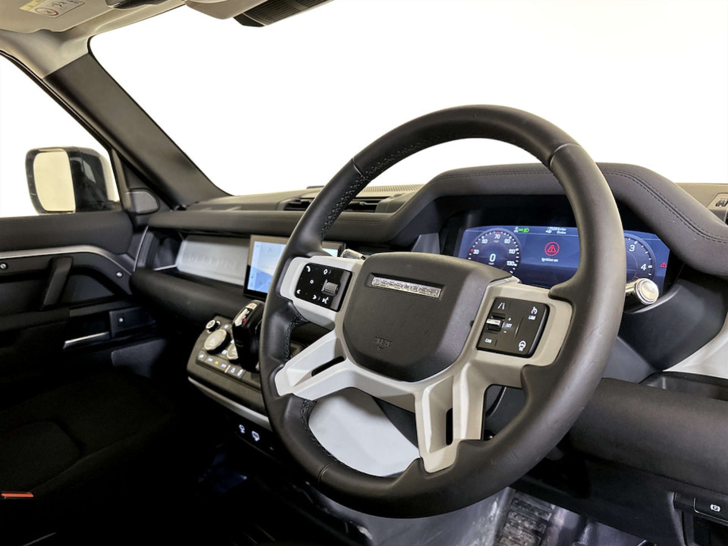 Used Land Rover Defender 110 2021 for sale - 77185920: Photo 15