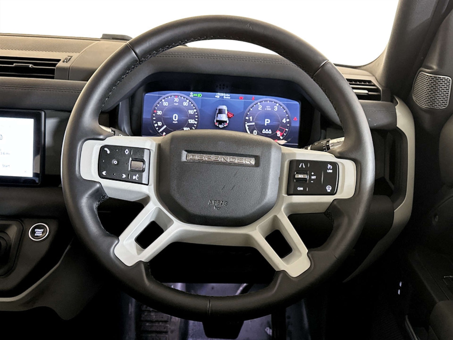 Used Land Rover Defender 110 2021 for sale - 77185920: Photo 16