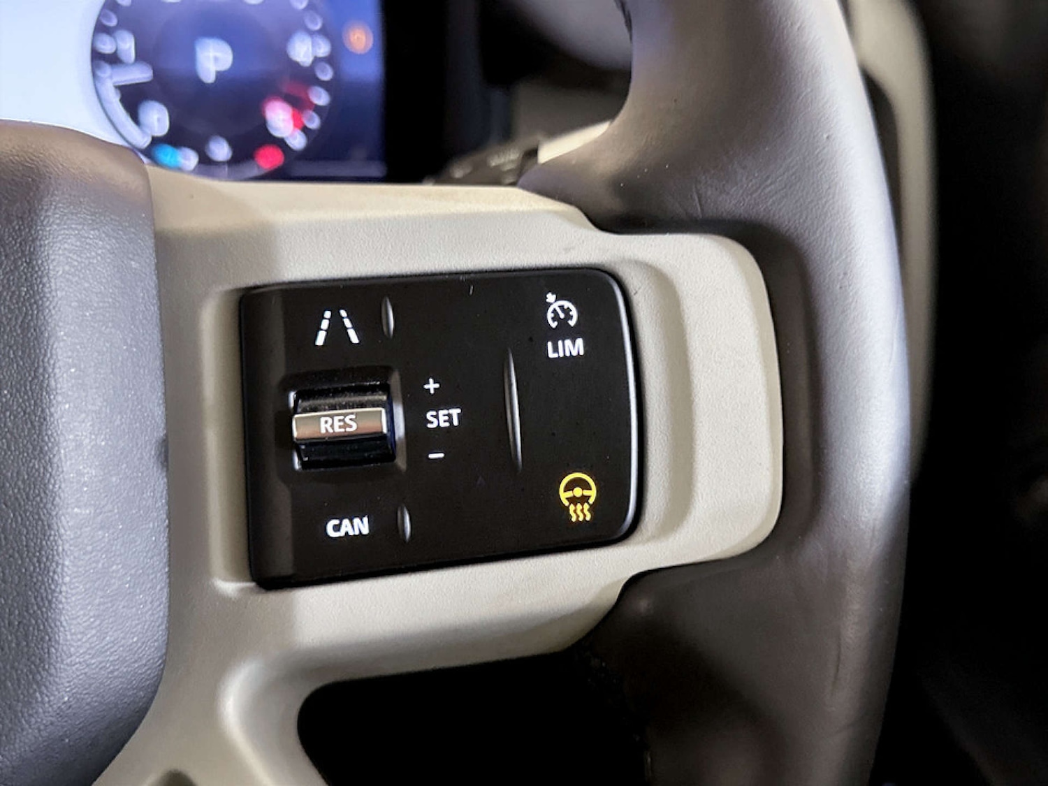 Used Land Rover Defender 110 2021 for sale - 77185920: Photo 19