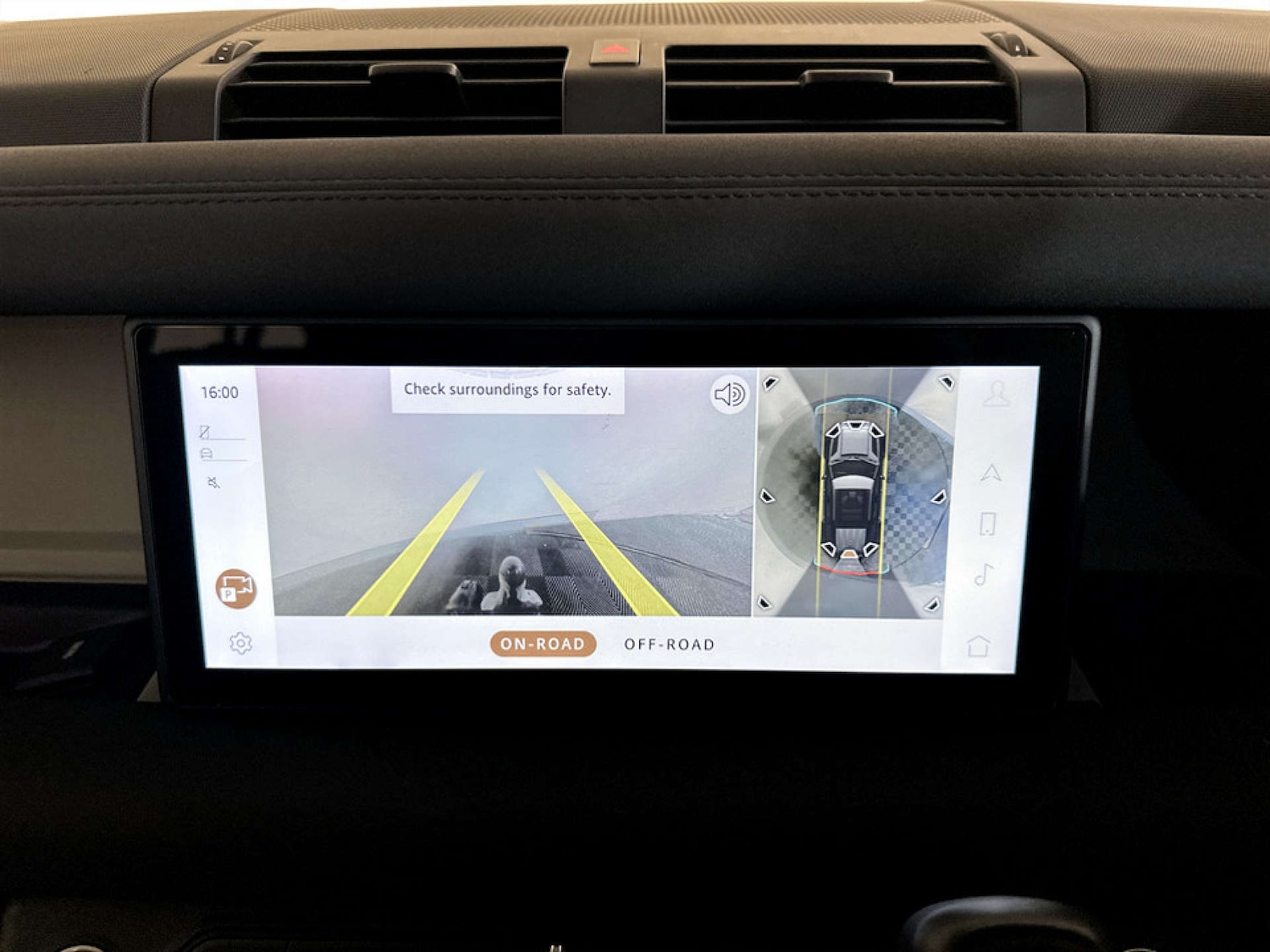 Used Land Rover Defender 110 2021 for sale - 77185920: Photo 20