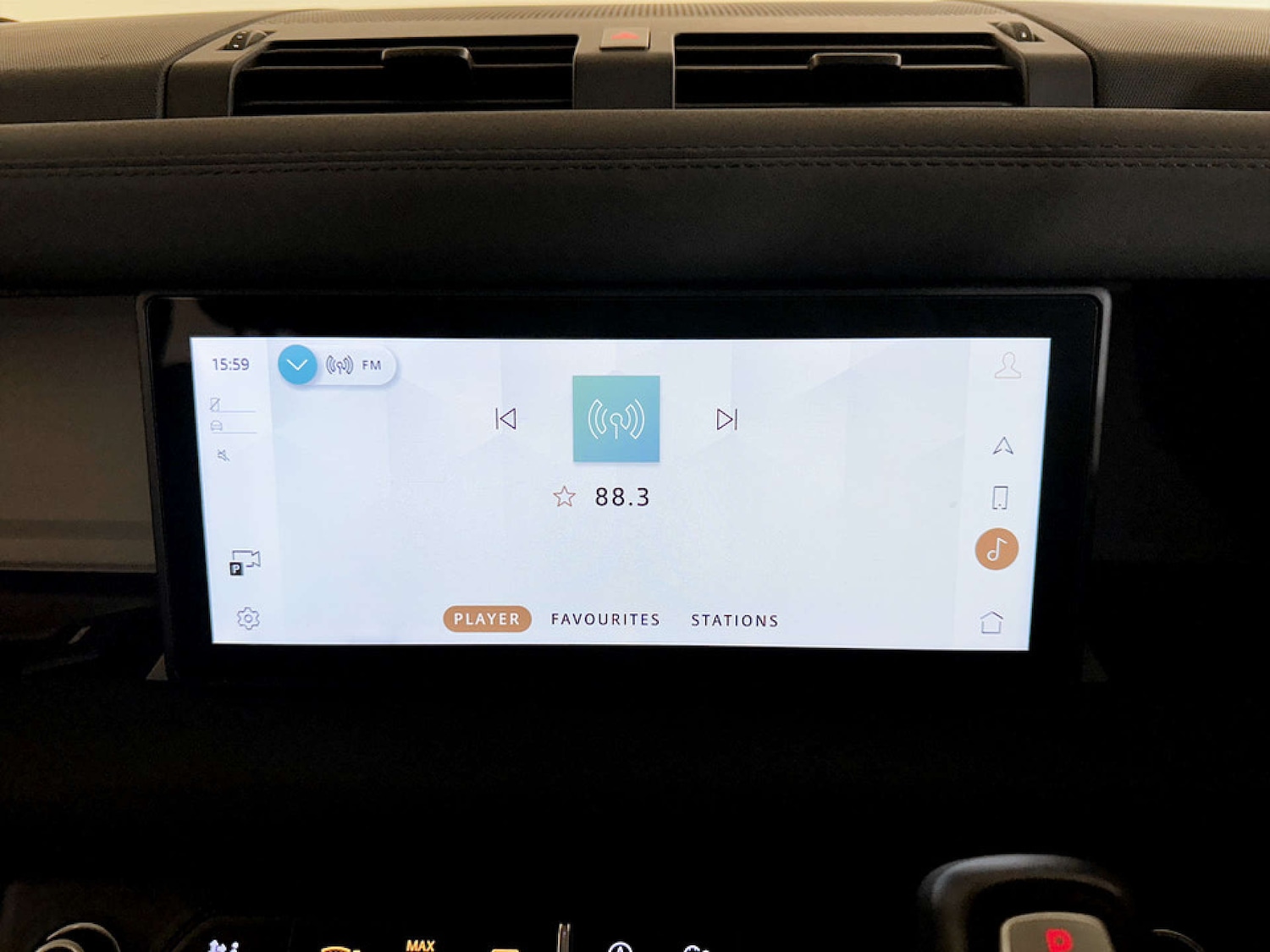 Used Land Rover Defender 110 2021 for sale - 77185920: Photo 23