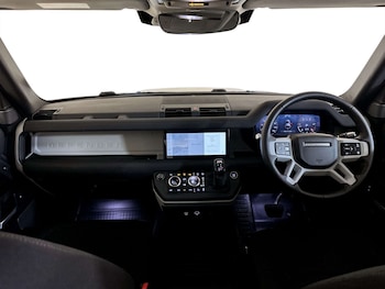 Used Land Rover Defender 110 2021 for sale - 77185920: Photo