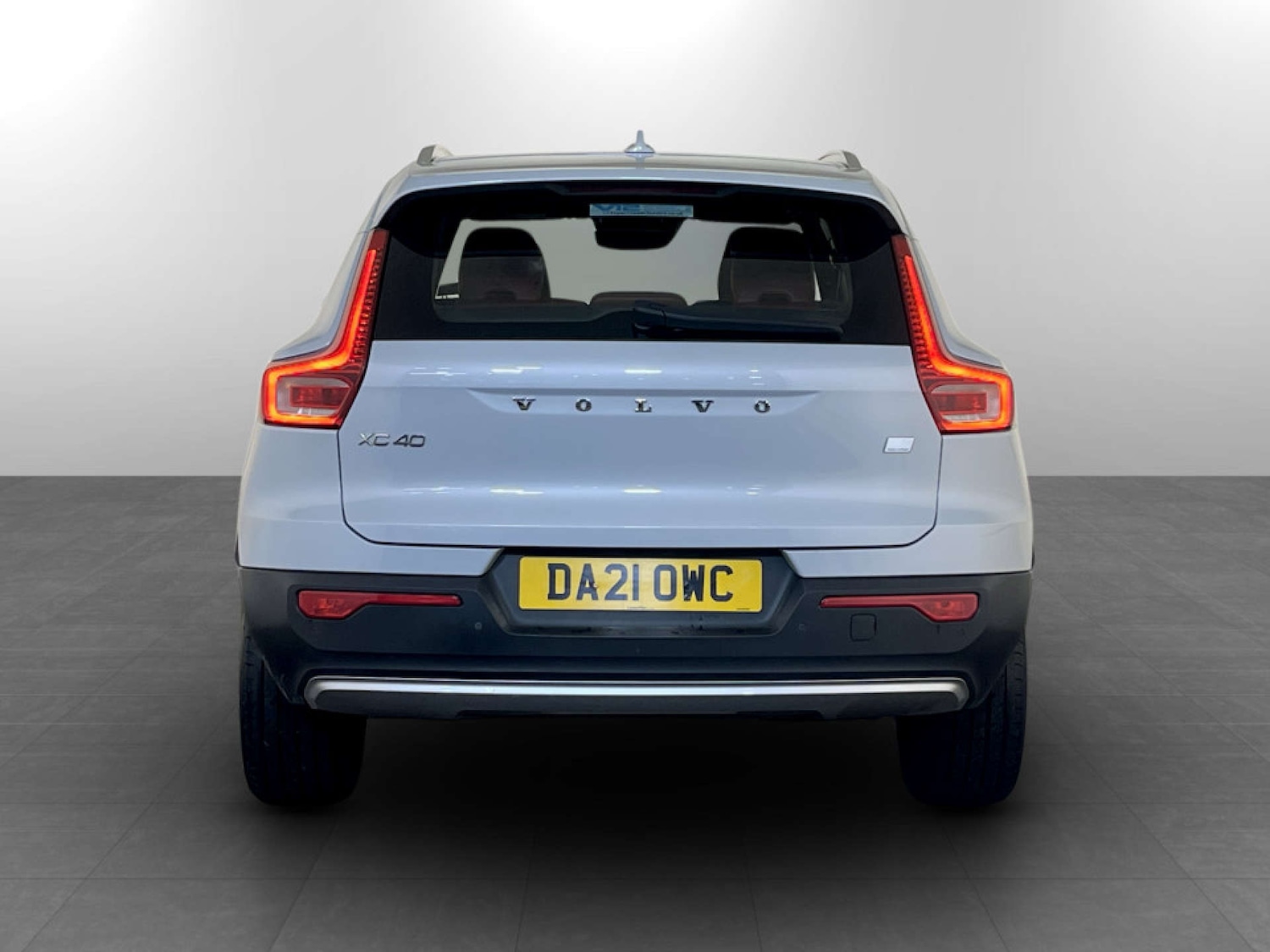 Used Volvo XC40 2021 for sale - 77185917: Photo 9