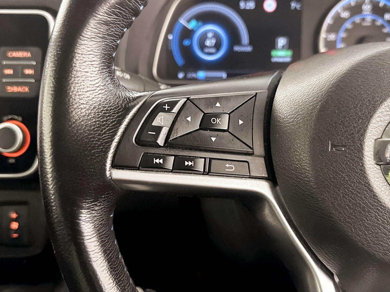 Used Nissan Leaf 2020 for sale - 77475144: Photo 17