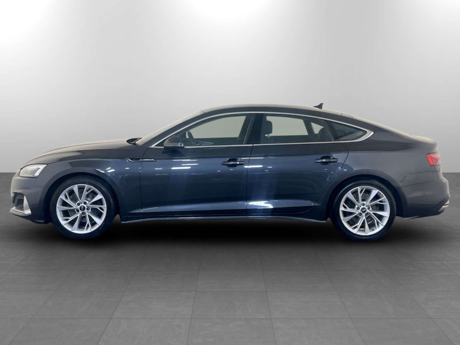 Used Audi A5 2022 for sale - 77185951: Photo 7