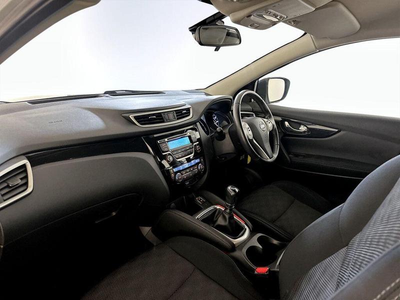 Used Nissan Qashqai 2017 for sale - 76684999: Photo 12