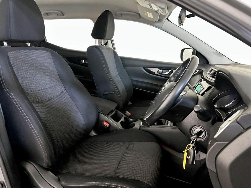 Used Nissan Qashqai 2017 for sale - 76684999: Photo 13