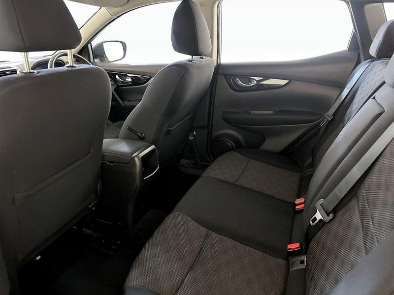 Used Nissan Qashqai 2017 for sale - 76684999: Photo 14