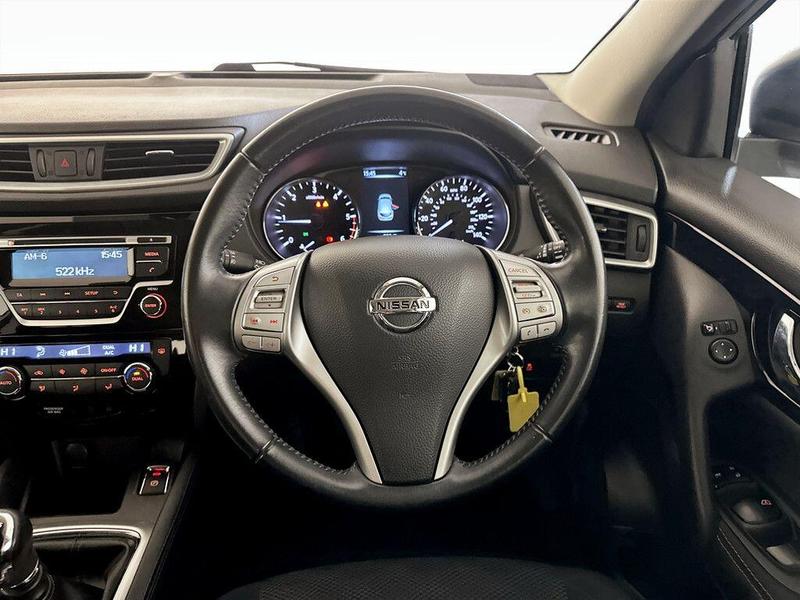 Used Nissan Qashqai 2017 for sale - 76684999: Photo 16