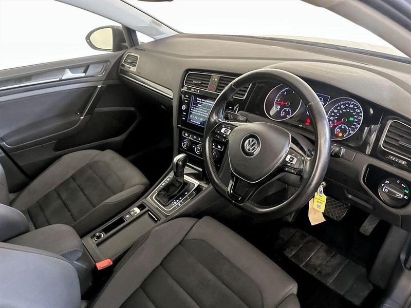 Used Volkswagen Golf 2020 for sale - 76067701: Photo 14