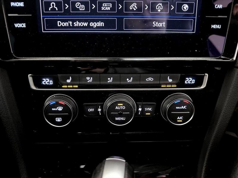 Used Volkswagen Golf 2020 for sale - 76067701: Photo 24