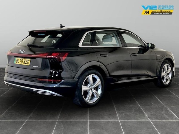 Used Audi e-tron 2021 for sale - 76101734: Photo 10