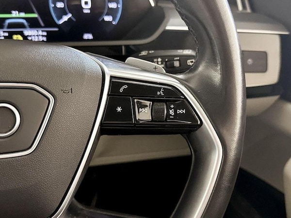 Used Audi e-tron 2021 for sale - 76101734: Photo 20