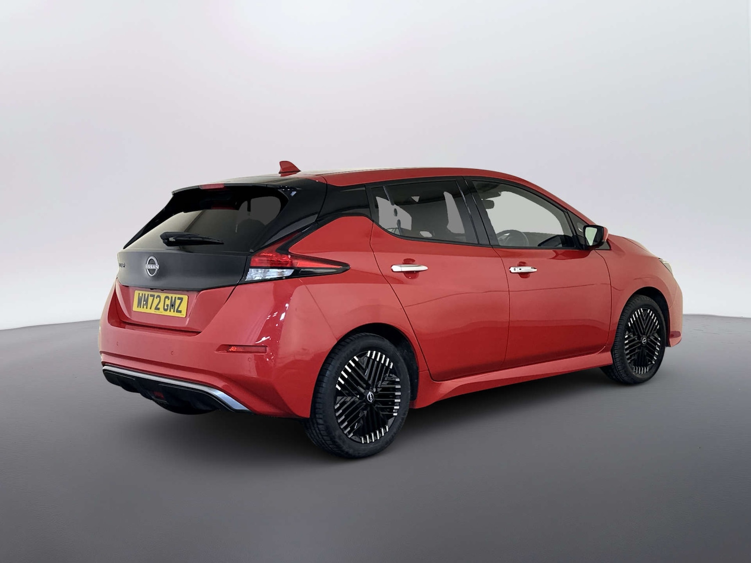 Used Nissan Leaf 2023 for sale - 77917702: Photo 10