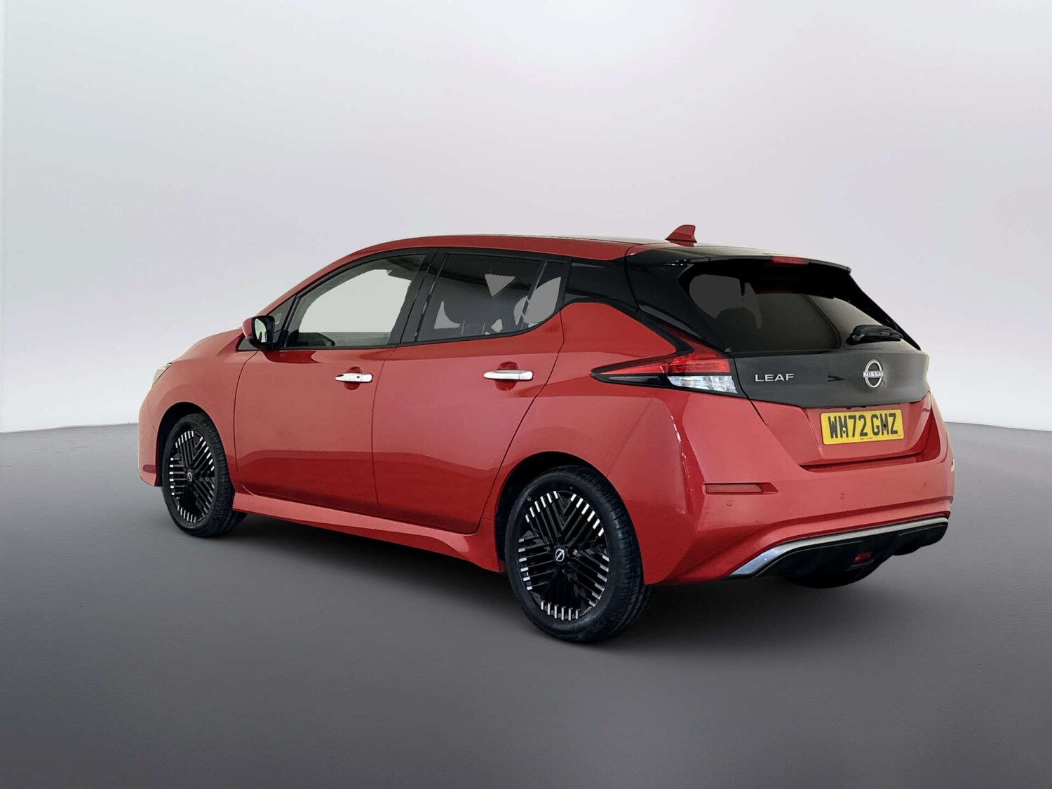 Used Nissan Leaf 2023 for sale - 77917702: Photo 8