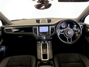 Used Porsche Macan 2018 for sale - 75617221: Photo