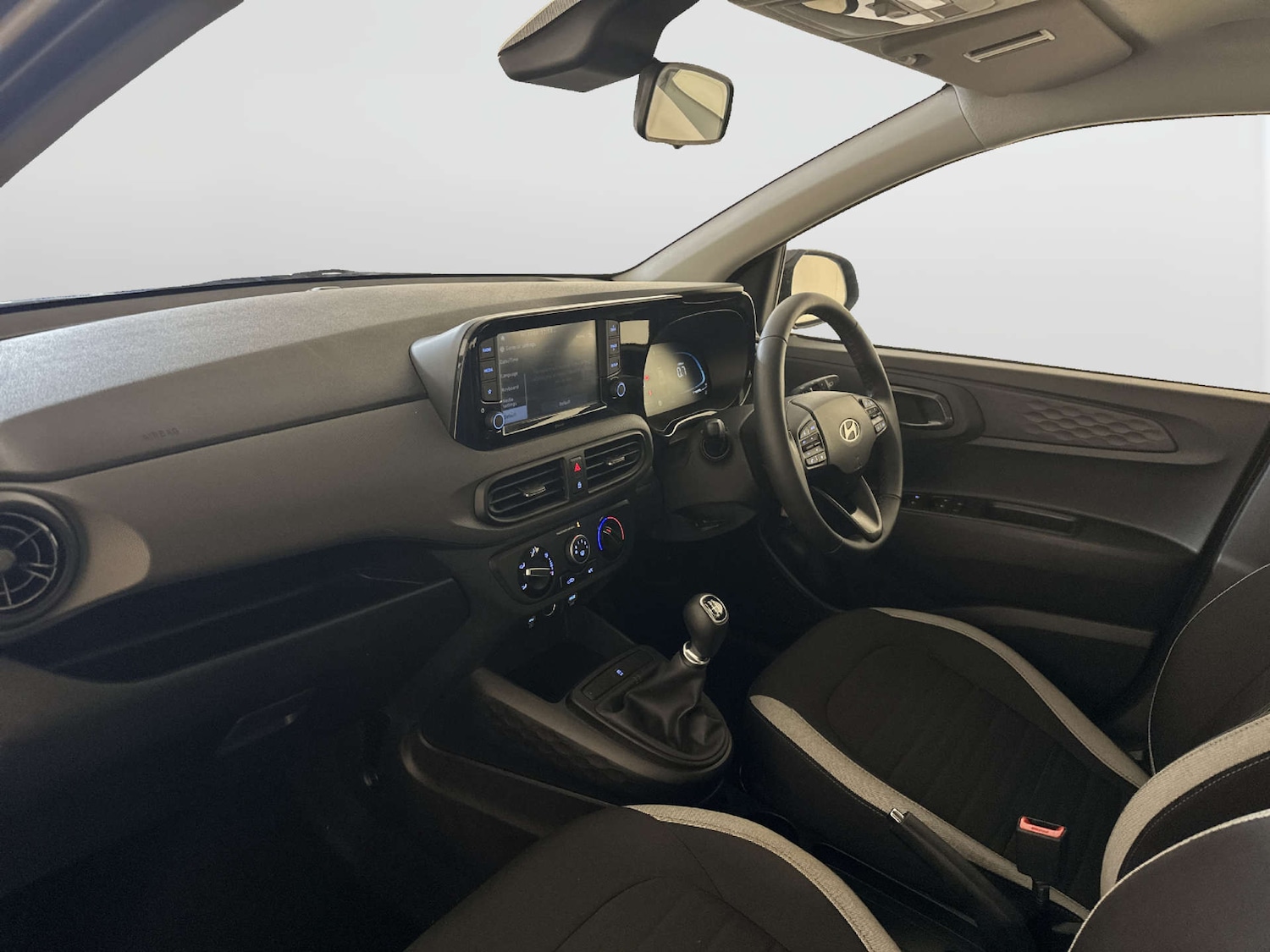 Used Hyundai i10 2023 for sale - 77880498: Photo 12