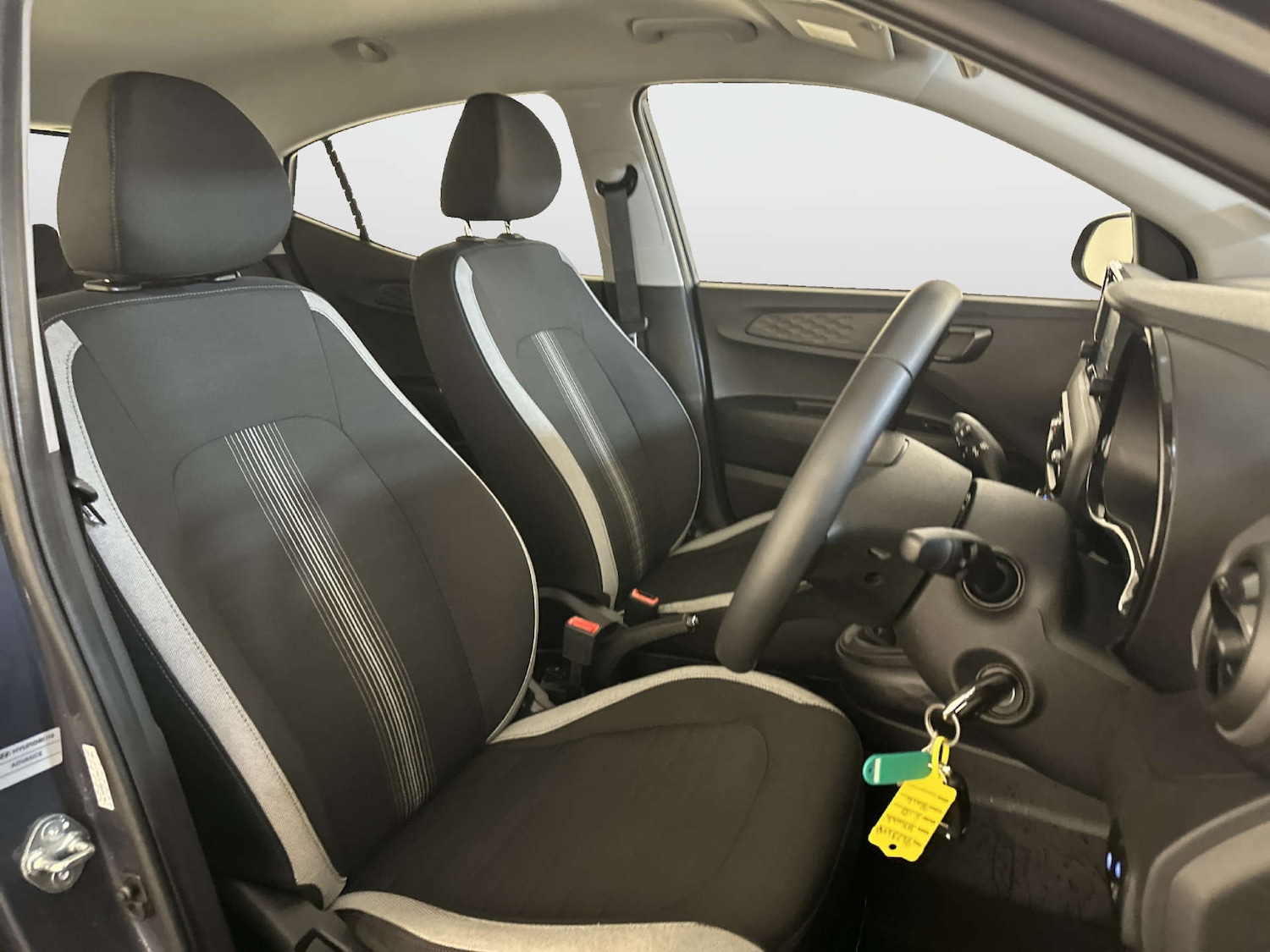 Used Hyundai i10 2023 for sale - 77880498: Photo 13