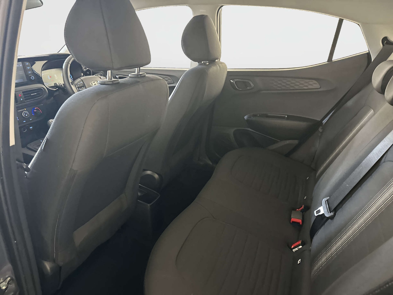 Used Hyundai i10 2023 for sale - 77880498: Photo 14