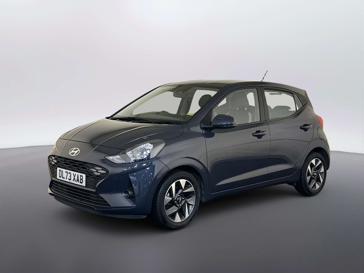 Used Hyundai i10 2023 for sale - 77880498: Photo 6