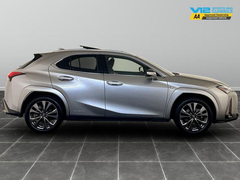 Used Lexus UX 2022 for sale - 76415899: Photo 11