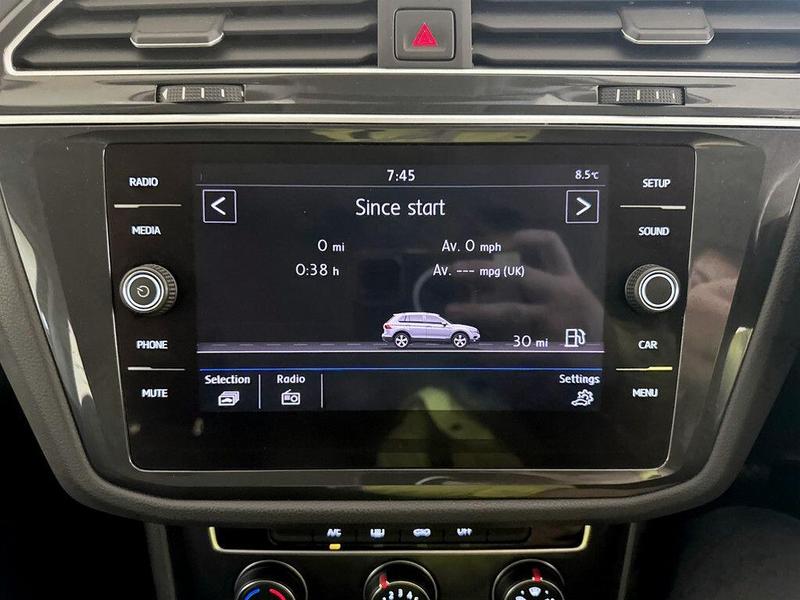 Used Volkswagen Tiguan 2019 for sale - 76101785: Photo 24