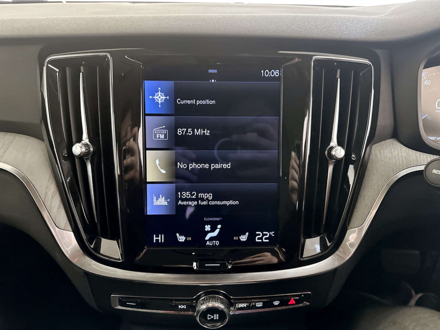 Used Volvo V60 2021 for sale - 77185725: Photo 24