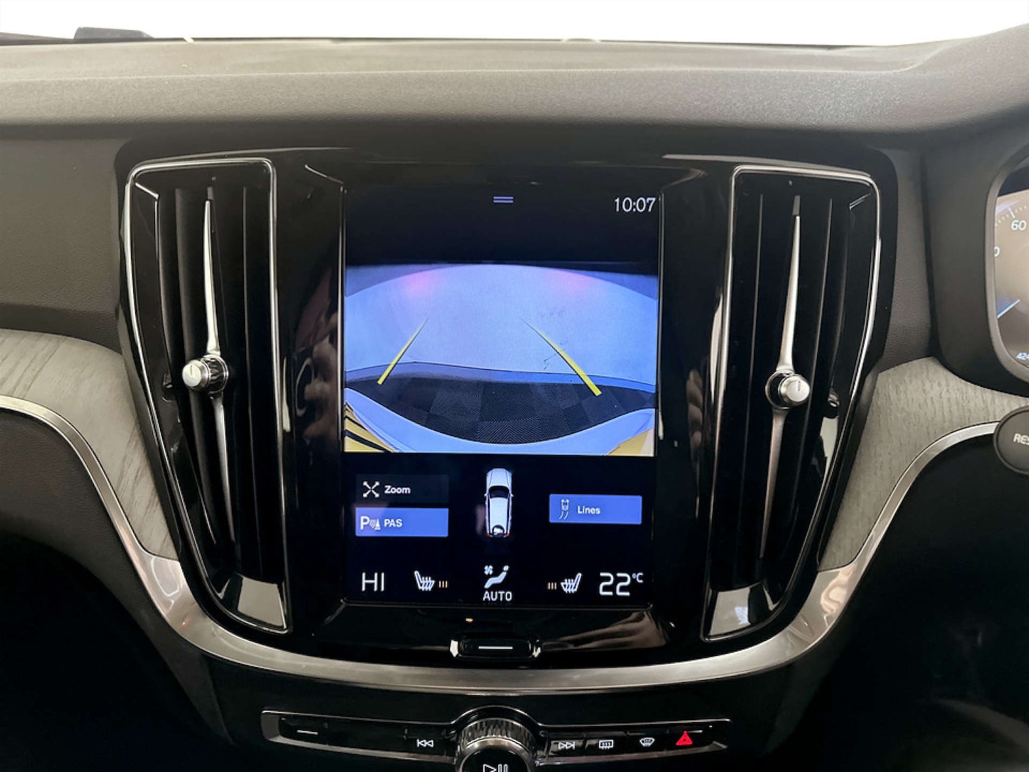 Used Volvo V60 2021 for sale - 77185725: Photo 26