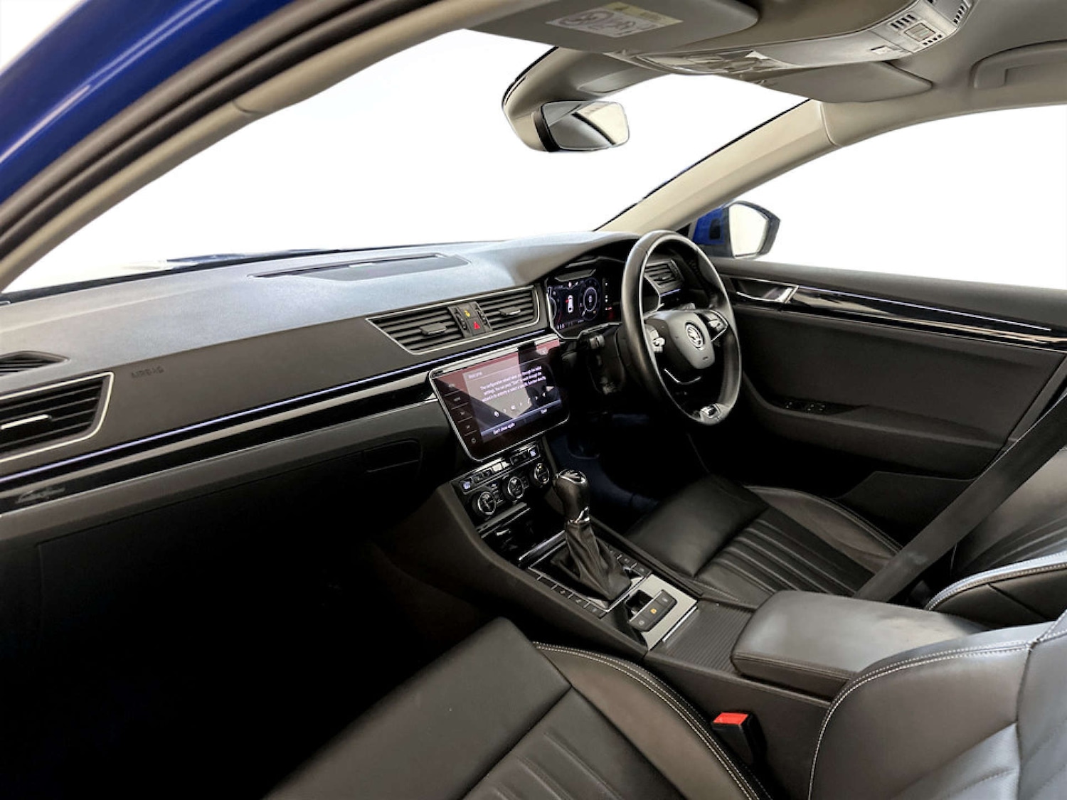 Used Skoda Superb 2021 for sale - 77584017: Photo 11