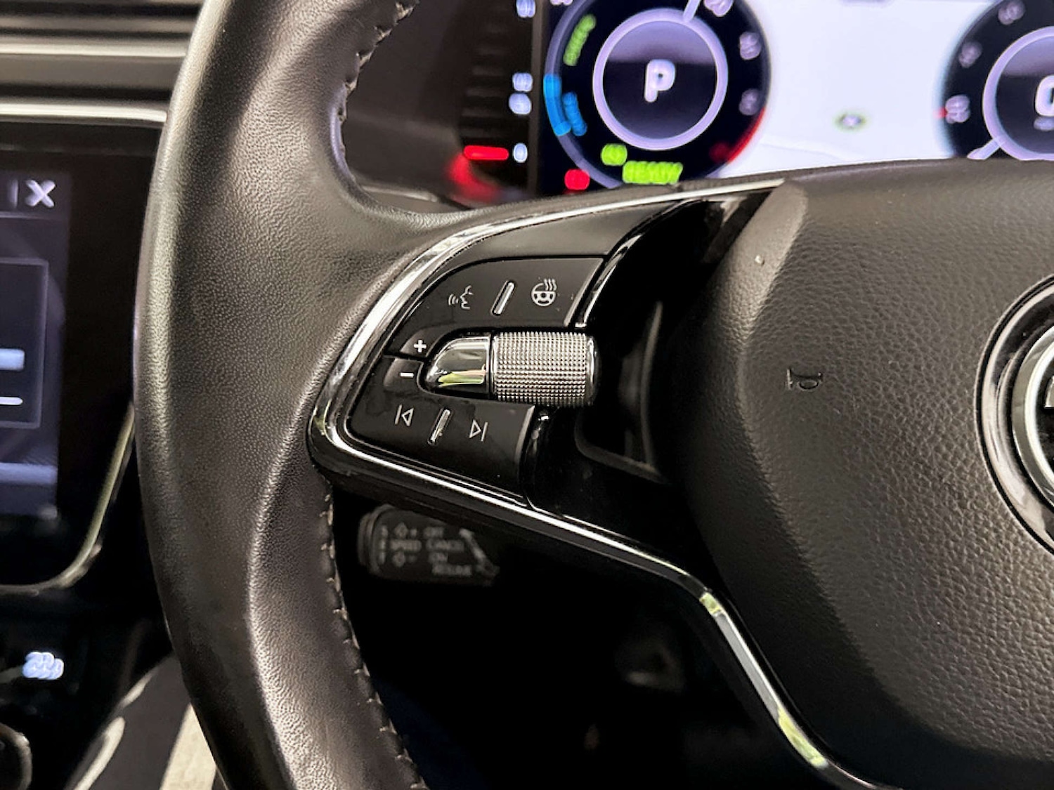 Used Skoda Superb 2021 for sale - 77584017: Photo 16