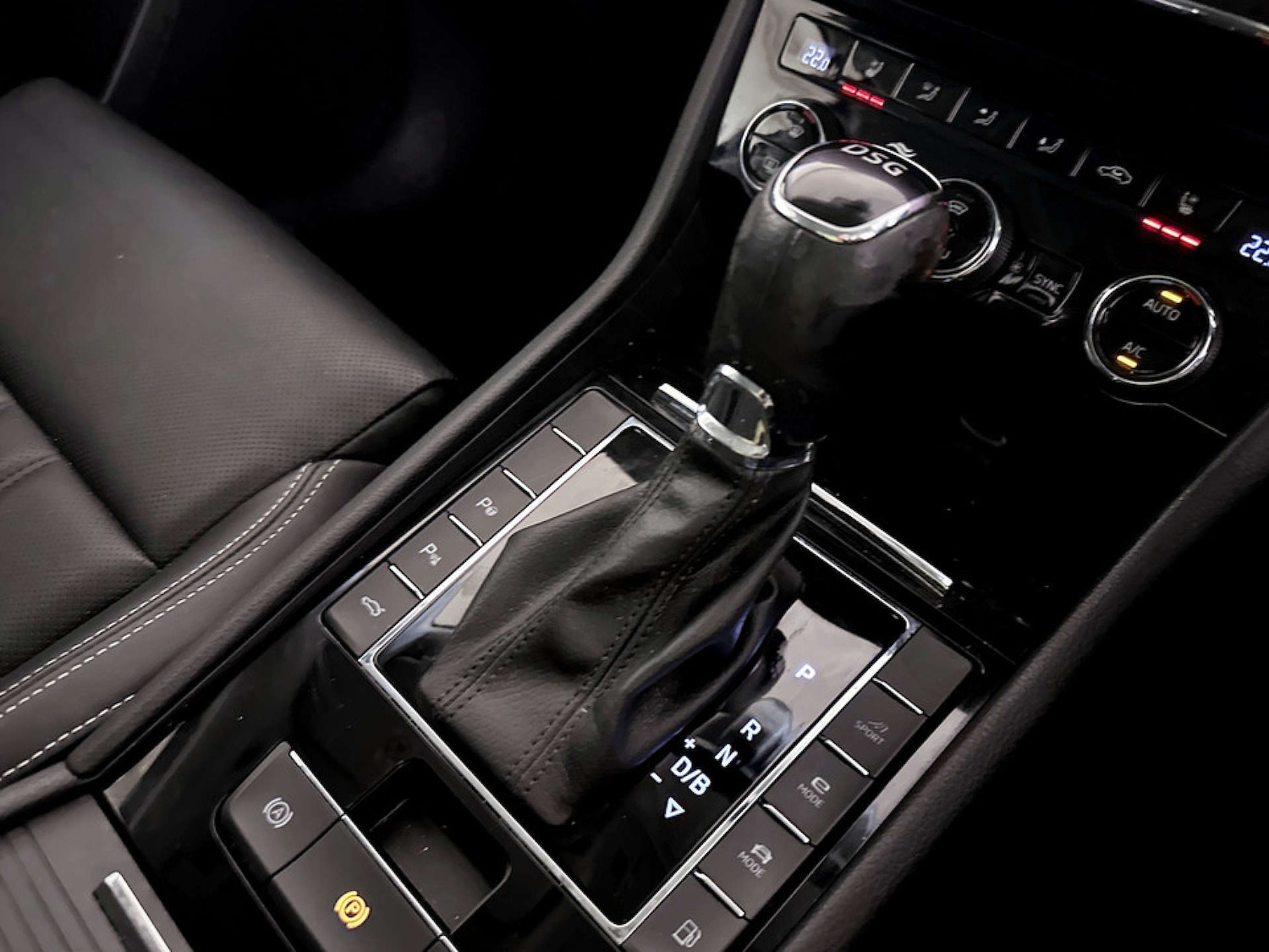 Used Skoda Superb 2021 for sale - 77584017: Photo 25