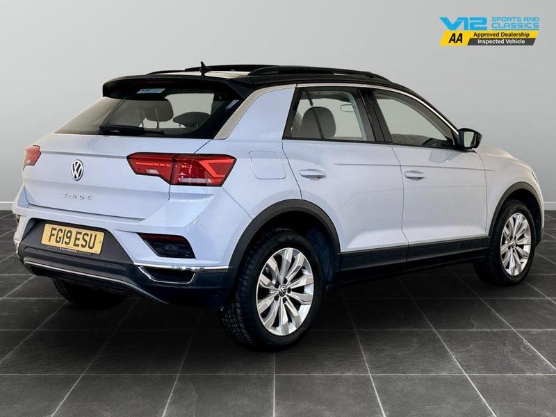 Used Volkswagen T-Roc 2019 for sale - 76382207: Photo 10