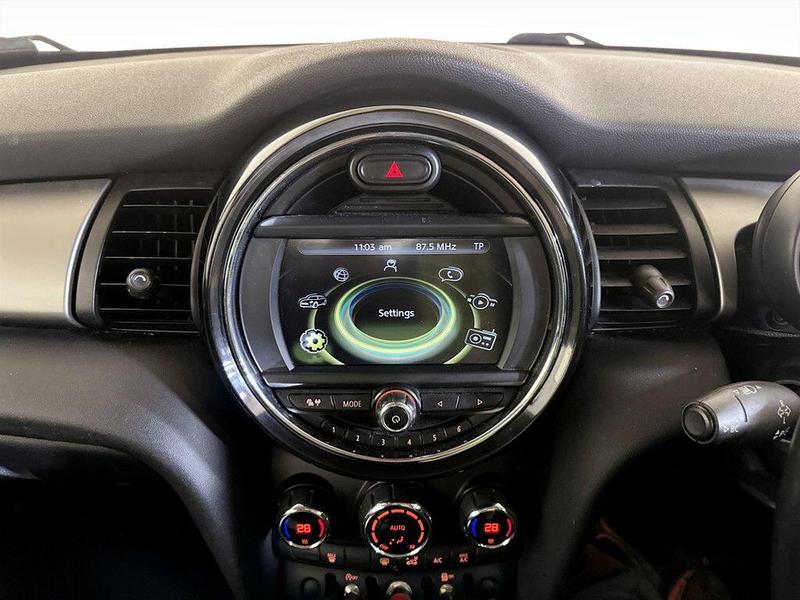 Used MINI Hatch 2015 for sale - 76641109: Photo 18