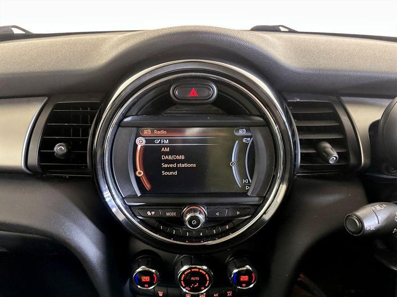 Used MINI Hatch 2015 for sale - 76641109: Photo 21