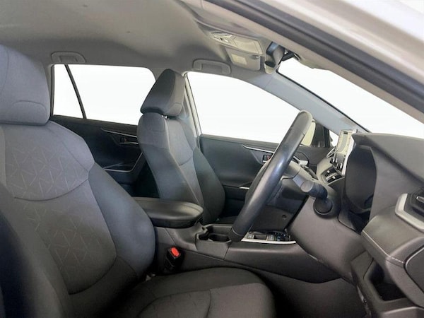 Used Toyota RAV4 2019 for sale - 76302678: Photo 13