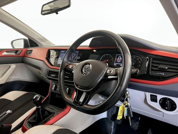Used Volkswagen Polo 2018 for sale - 75997481: Photo 16