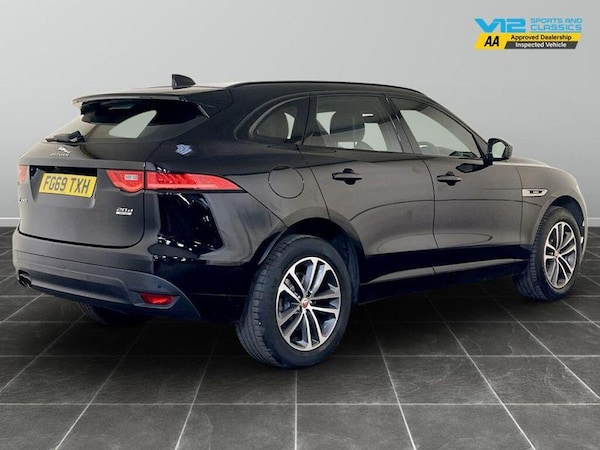Used Jaguar F-Pace 2019 for sale - 76117509: Photo 10
