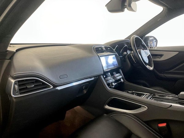 Used Jaguar F-Pace 2019 for sale - 76117509: Photo 12