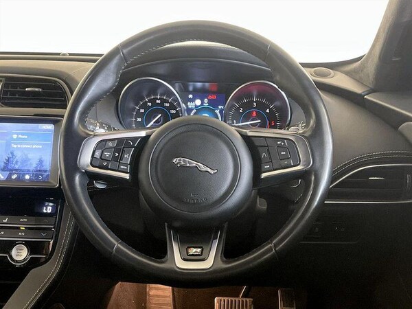 Used Jaguar F-Pace 2019 for sale - 76117509: Photo 15