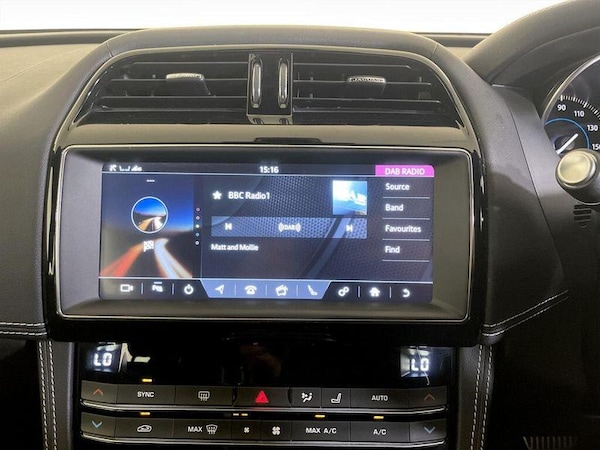 Used Jaguar F-Pace 2019 for sale - 76117509: Photo 22