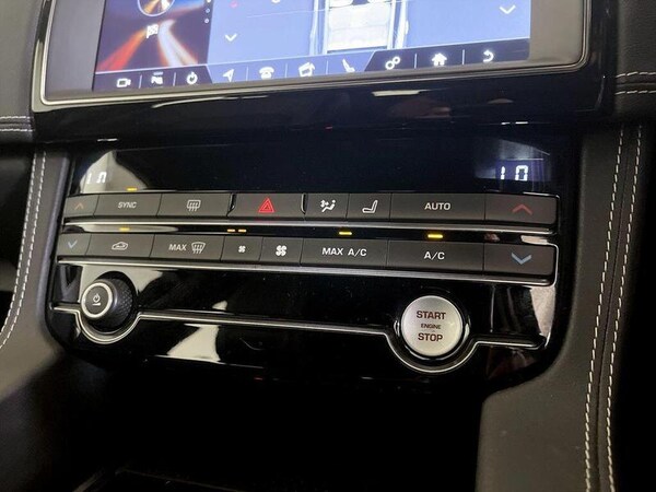 Used Jaguar F-Pace 2019 for sale - 76117509: Photo 25