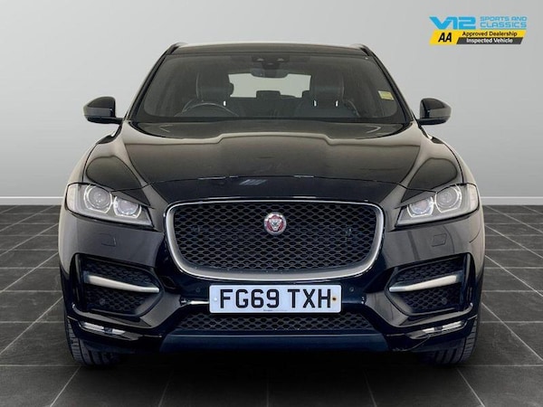 Used Jaguar F-Pace 2019 for sale - 76117509: Photo 5